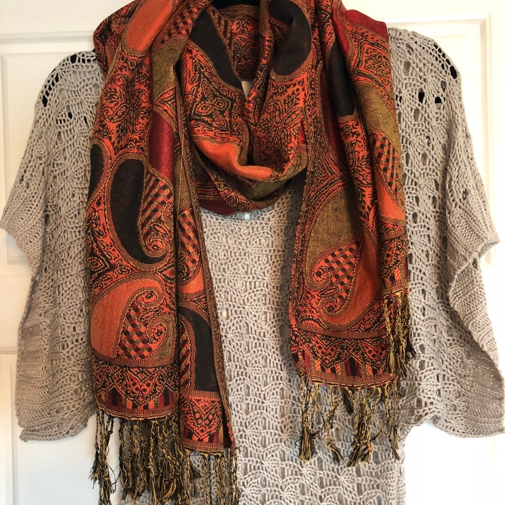 NWOT Apricot Lane Sweater